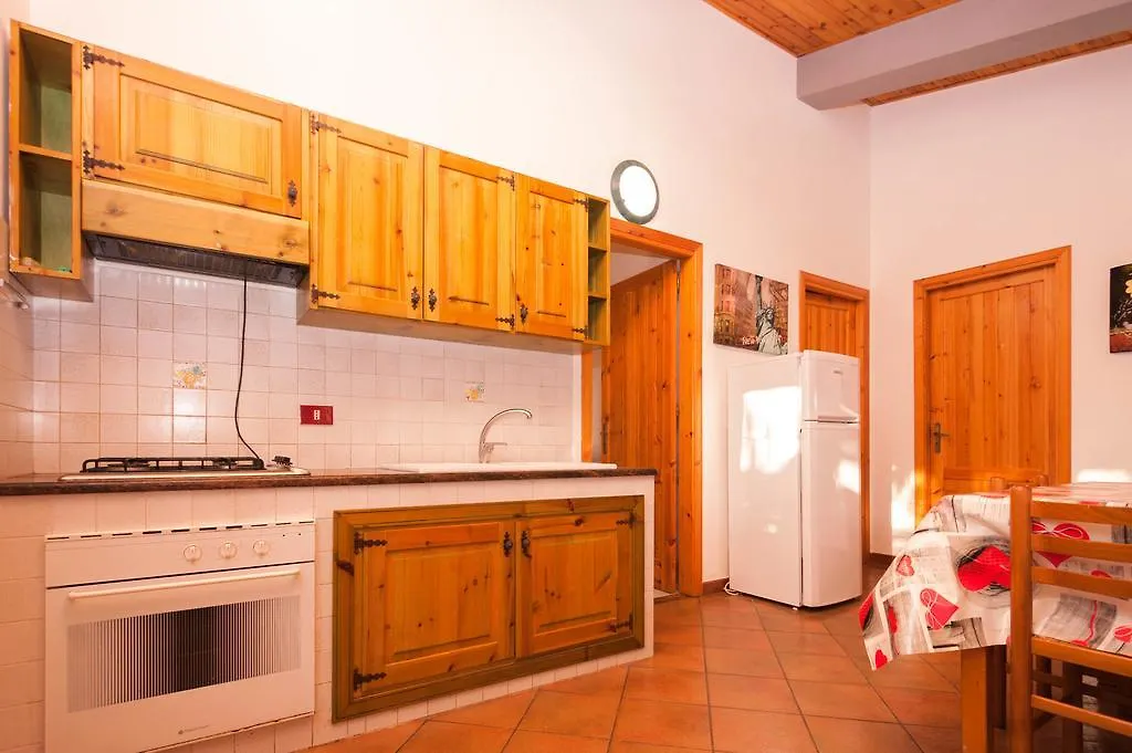 Casa vacanze Villa Cicas sul mare Campofelice Di Roccella